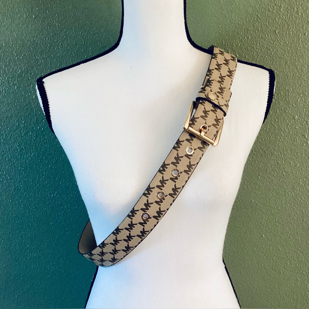 MICHAEL KORS  Belt NWOT
